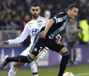 布雷斯特主场迎战里昂，老牌劲旅能否客场翻盘？