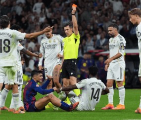 冲动的惩罚！一场2：1让西甲两大豪门付出惨重代价，1人染红6张黄牌